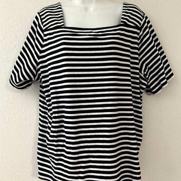CROFT & BARROW BLACK WHITE STRIPED TOP PLUS 3X - Picture 1 of 11